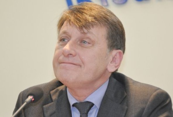 Crin Antonescu, preşedinte interimar al României: